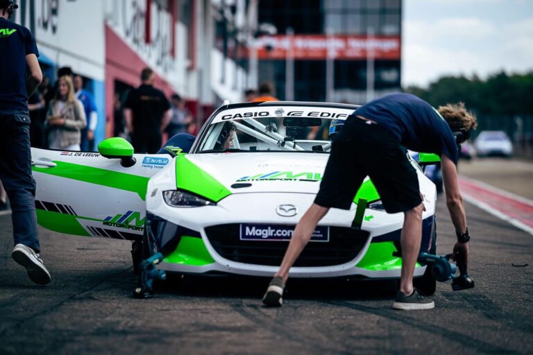 Mazda MX5